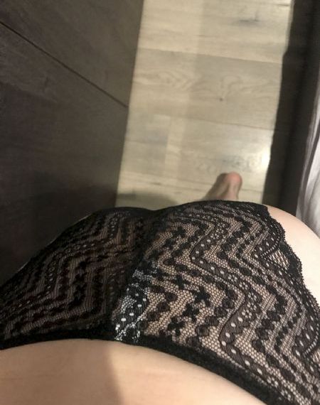 伦理漂亮女老板
