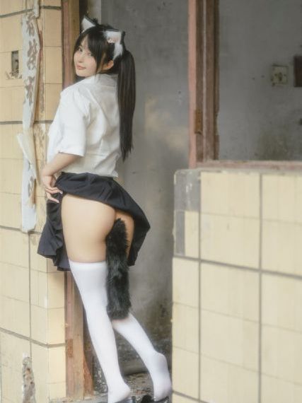 我被六个男人躁到早上动态图